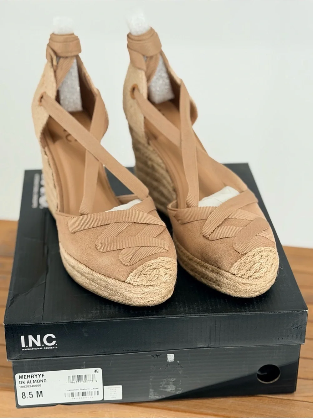New INC International Concepts Women’s Tan Espadrille Wedge Sandals size 8.5 M